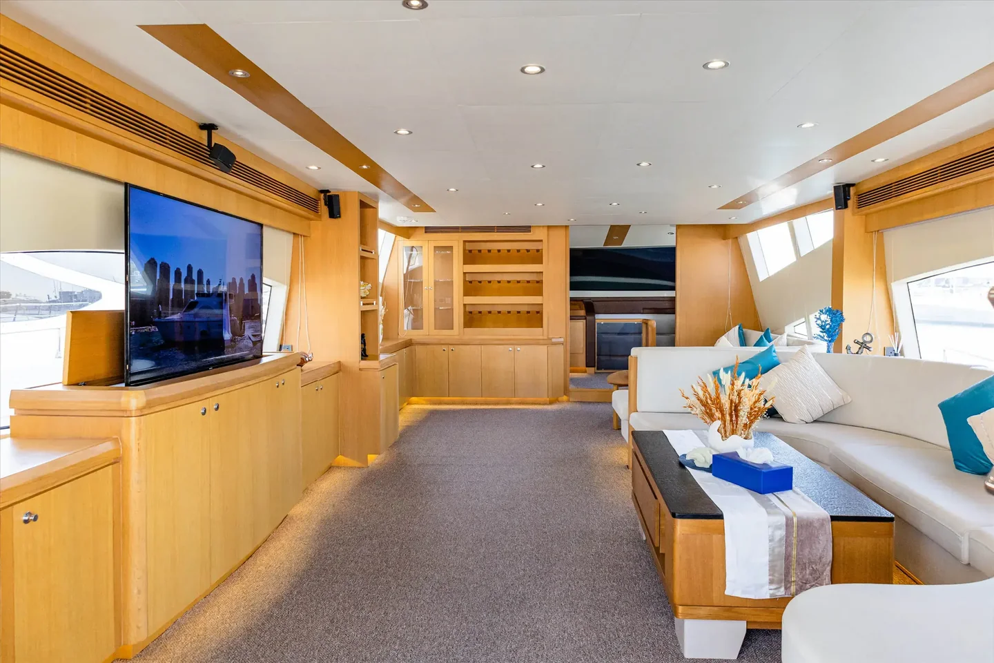 Yacht Gallery Image