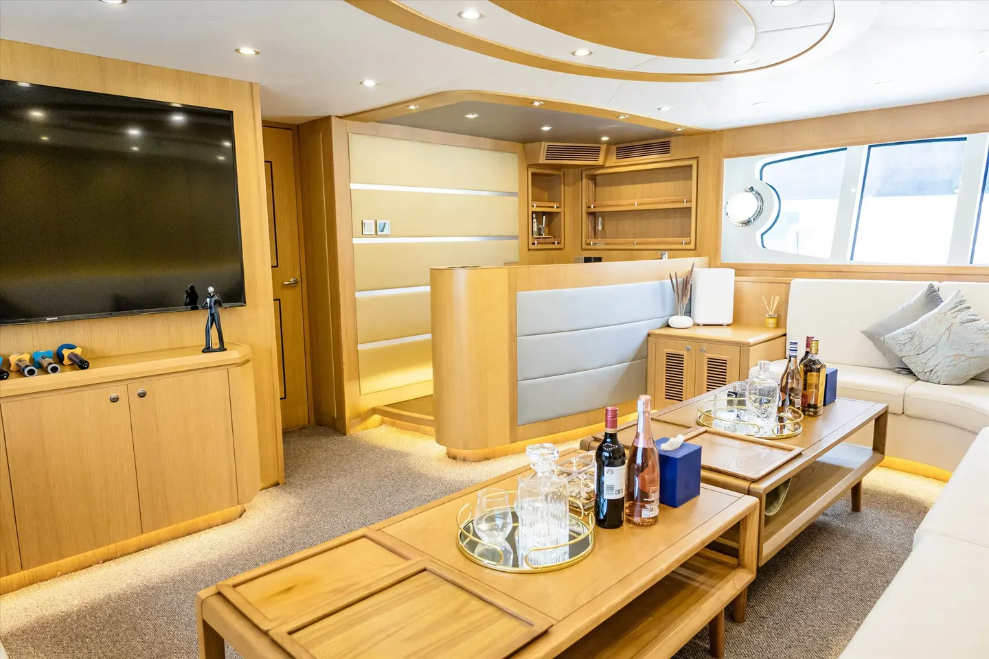Yacht Gallery Image