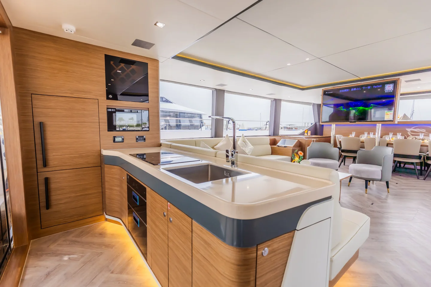 Yacht Gallery Image